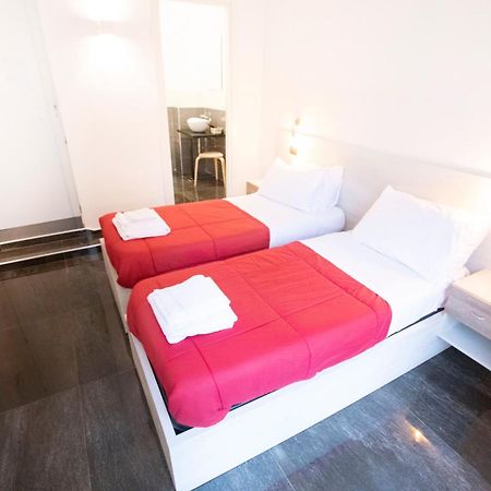 Hall Inn B&B In Chiostro ナポリ エクステリア 写真